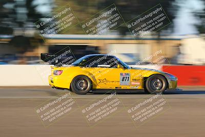 media/Nov-13-2022-GTA Finals Buttonwillow (Sun) [[d9378ae8d1]]/Group 1/Sunset (355pm)/